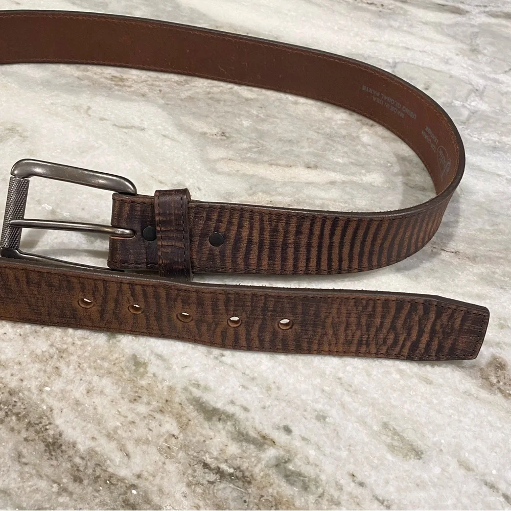 Justin Bomber Brown Top Grain Leather Belt 44 EUC